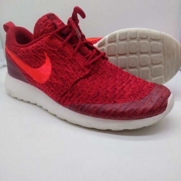 nike roshe flyknit red